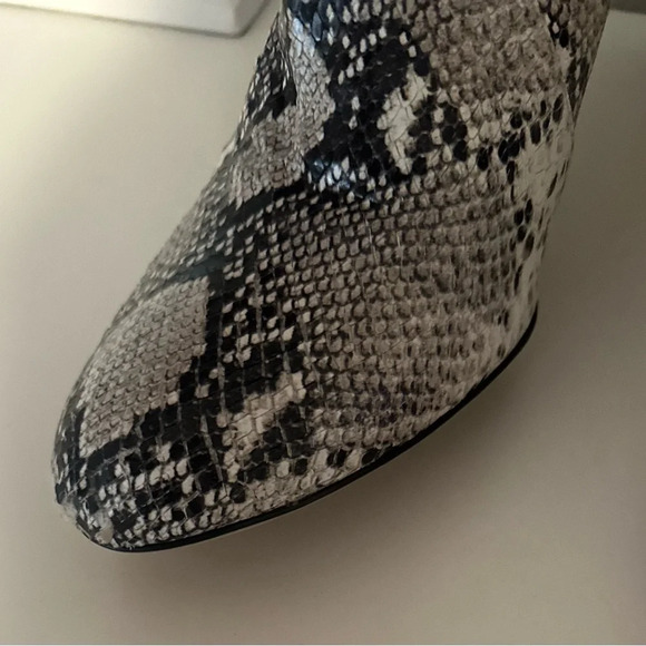 JIMMY CHOO Snake Leather Stone Color Midcalf Boots. Size 42. - Picture 16 of 17